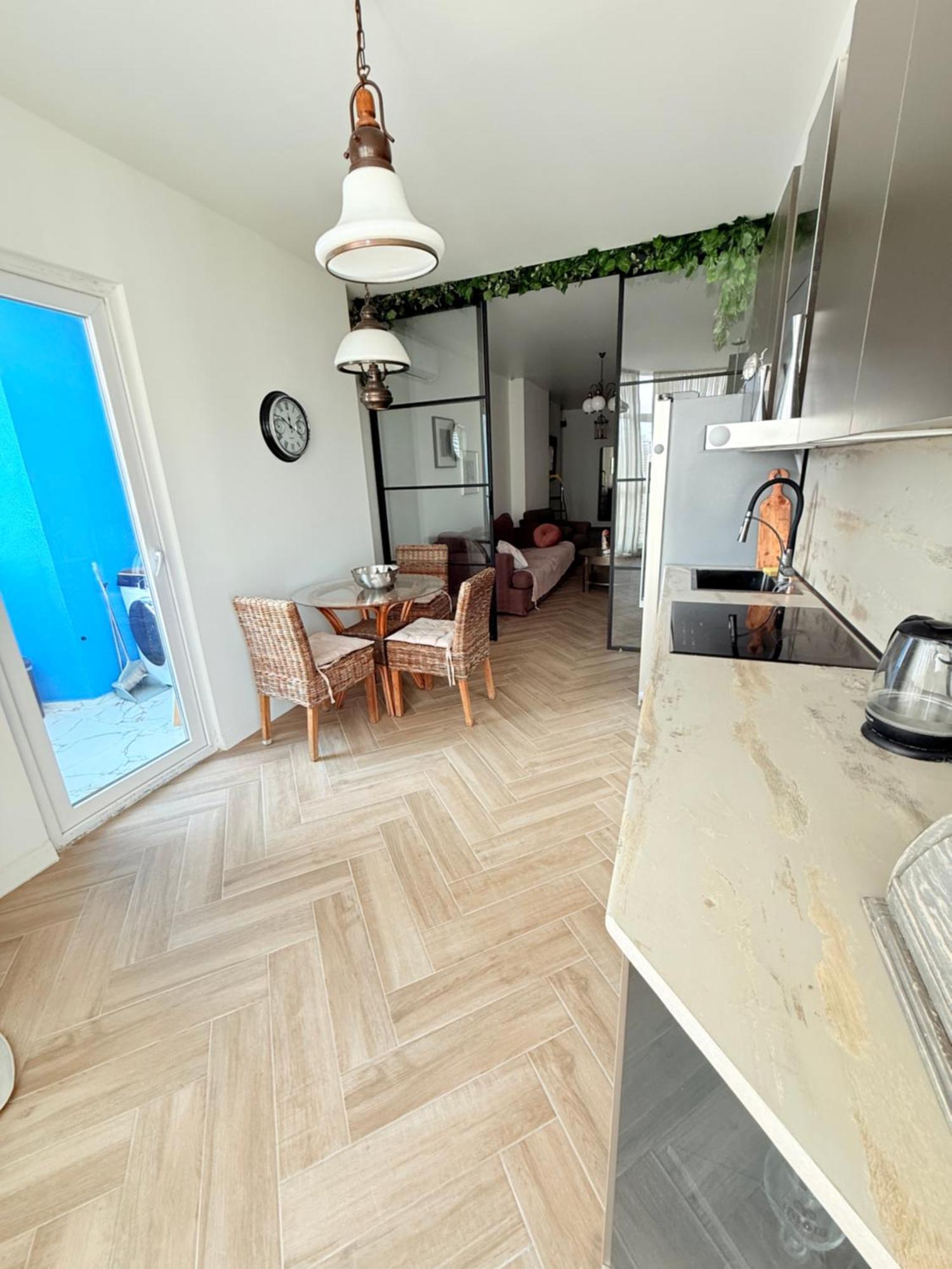 Tamuna'S Cozy Apartment Batumi Exterior photo